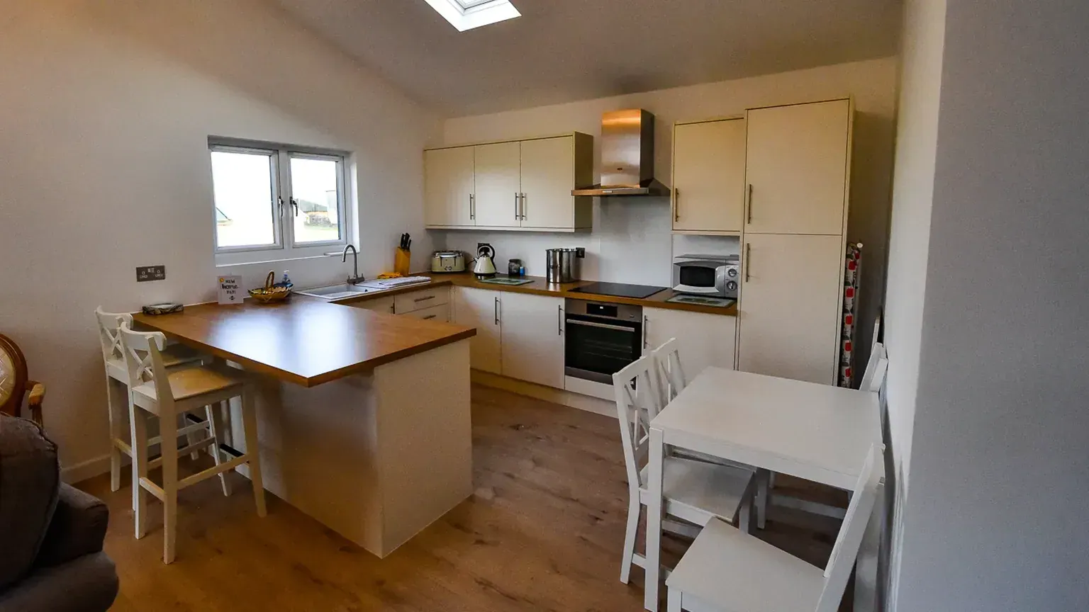 lodge kitchen 
