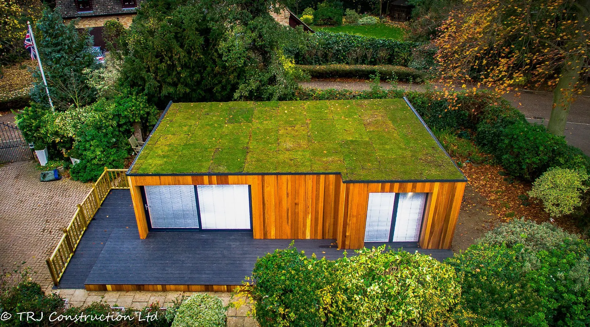 TRJ SIP granny annexe and garden building