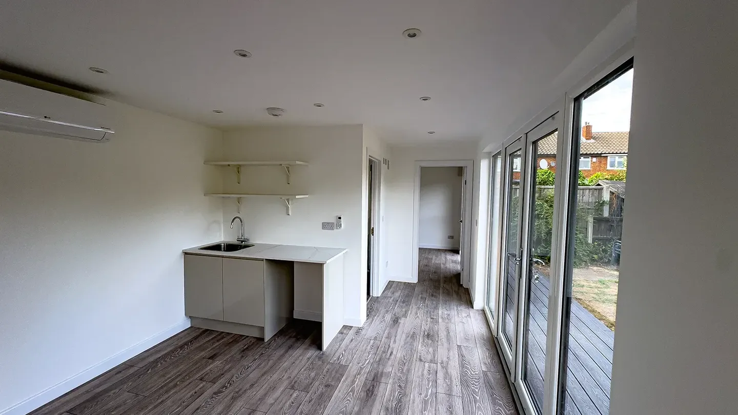 Granny Annexe in Cheshunt — project photograph 3