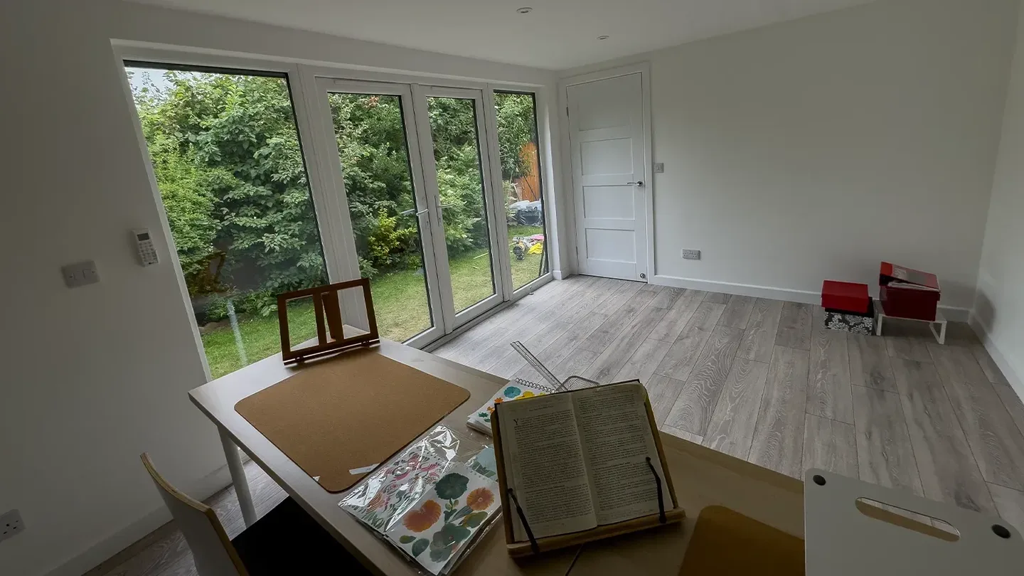 Garden Office in Hayes — project photograph 5