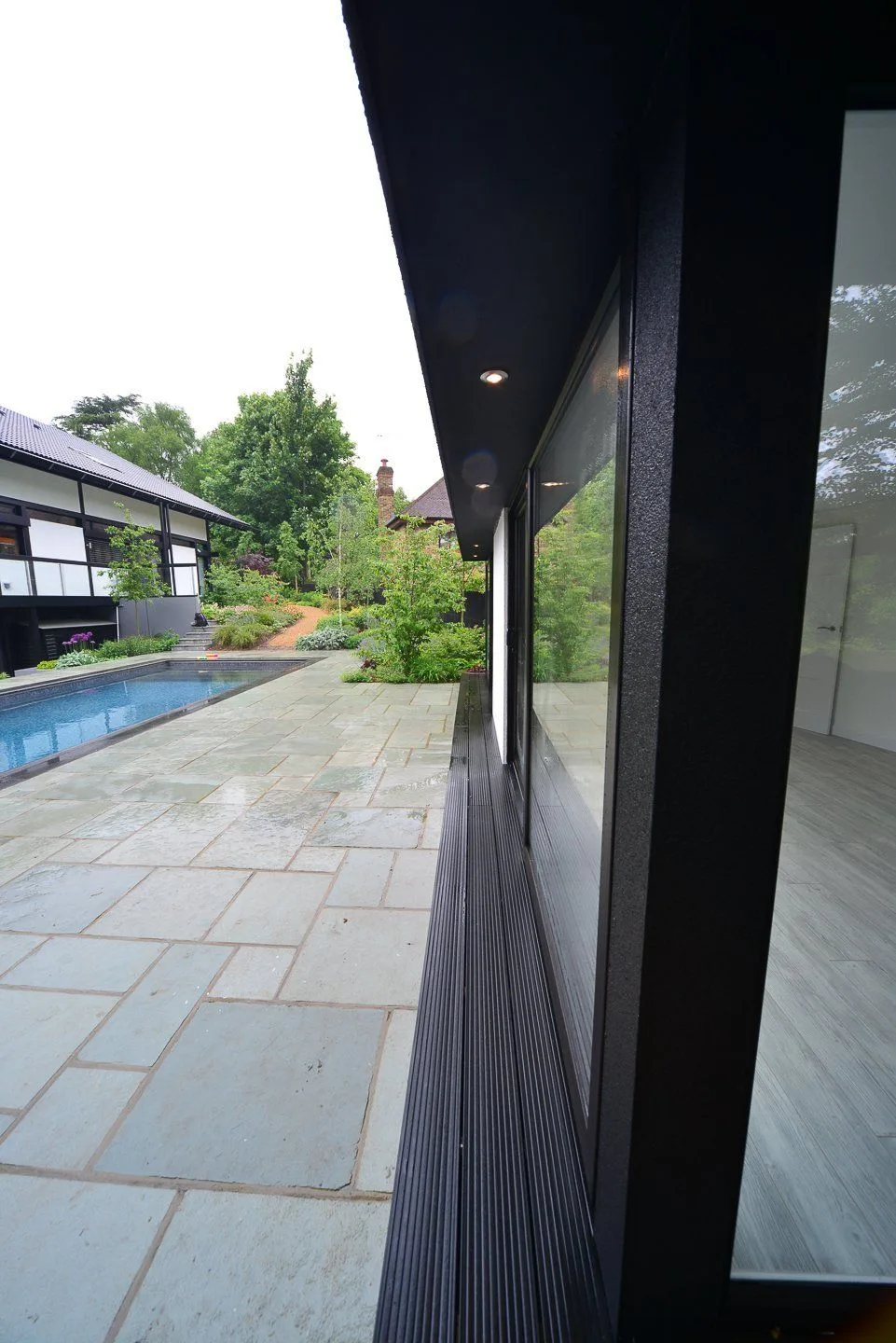 Poolside Garden Gym — project photograph 2