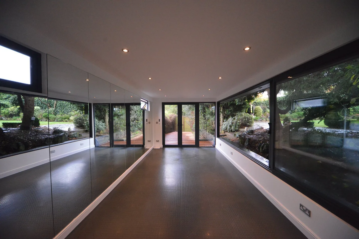 Glazed Garden Room Interior — project overview