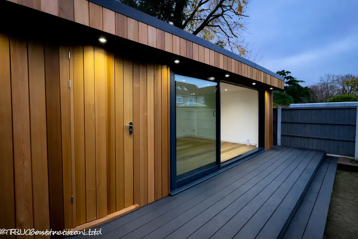 Cedar Garden Studio in Brentwood — project photograph 4