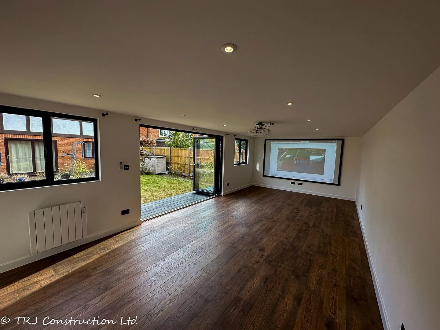 Garden Recreation Room in Watford — project photograph 3