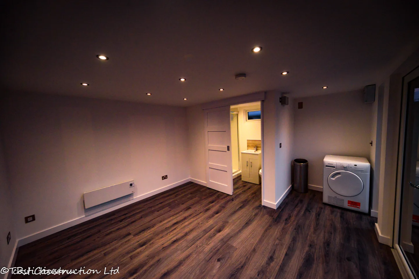 Garden studio showing the separate shower room and utility space
