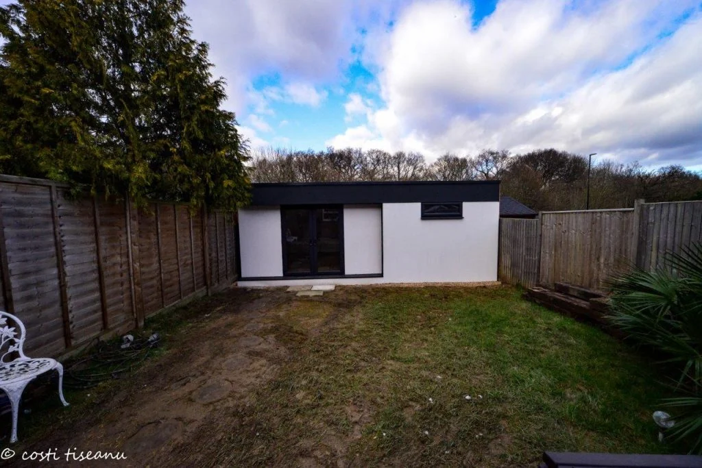 Garden Living Annexe in West Sussex