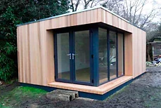 Garden Office with Kitchenette and WC in Lymington