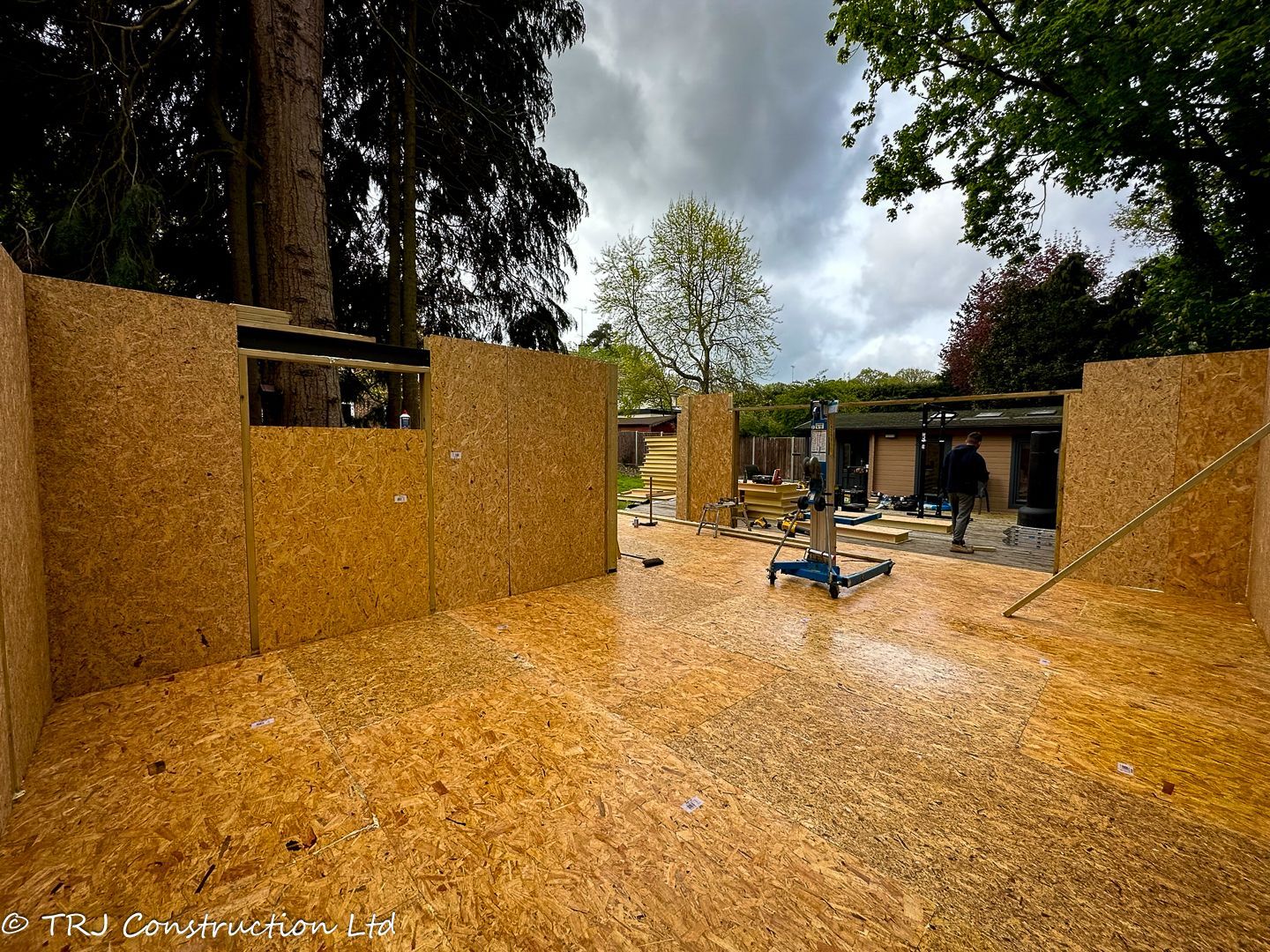 Garden Gym with Sauna & Shower Room — project photograph 68