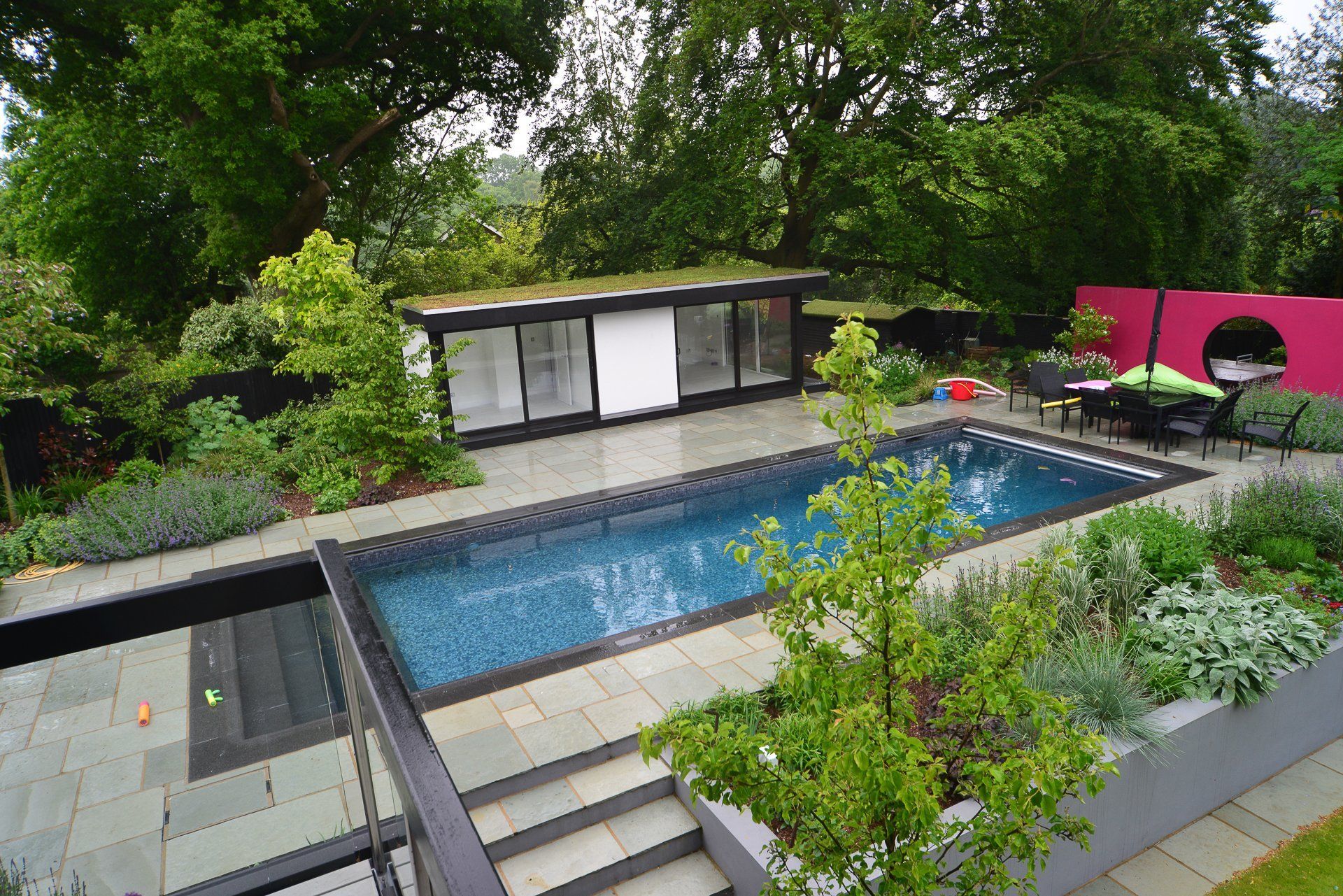 Poolside Garden Gym — project photograph 10