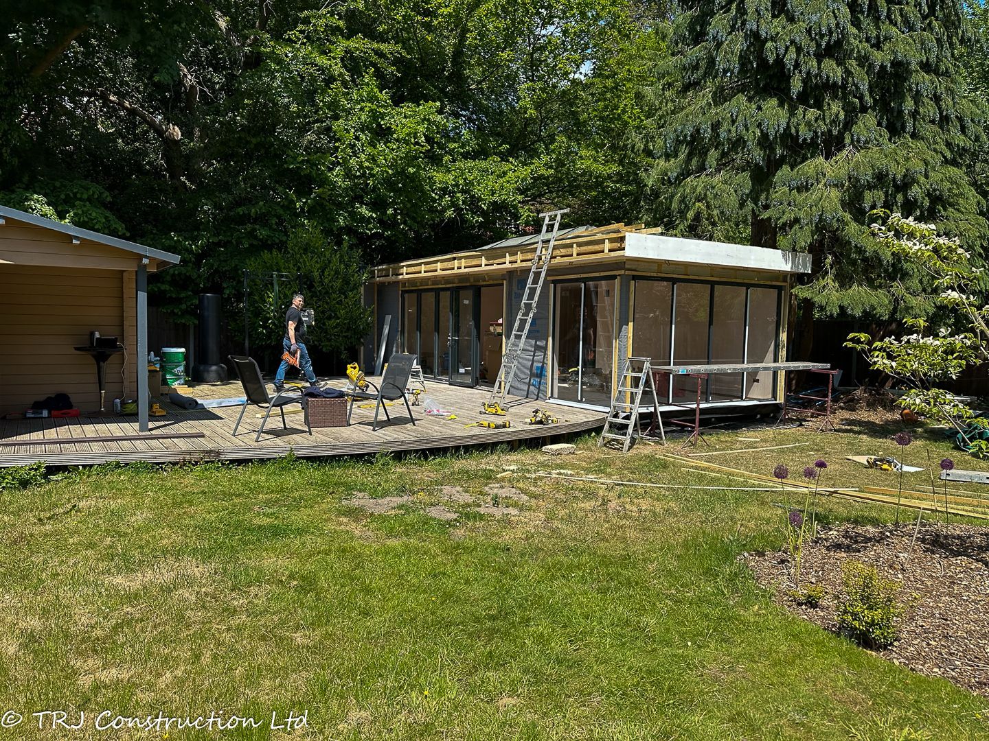 Garden Gym with Sauna & Shower Room — project photograph 34