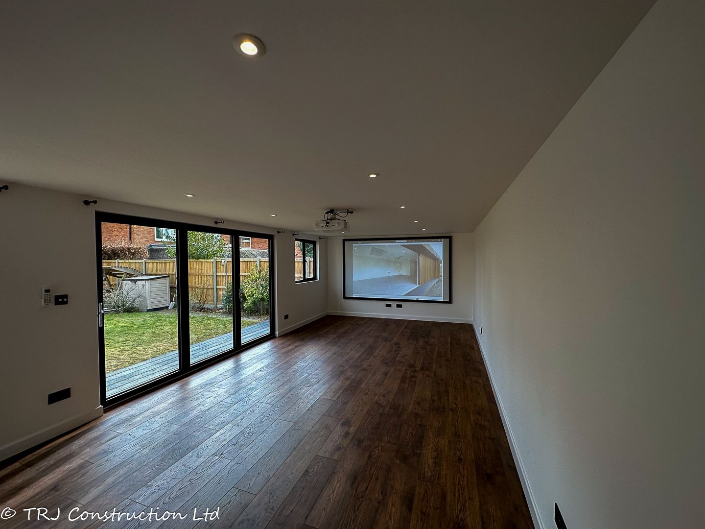 Garden Recreation Room in Watford — project photograph 20