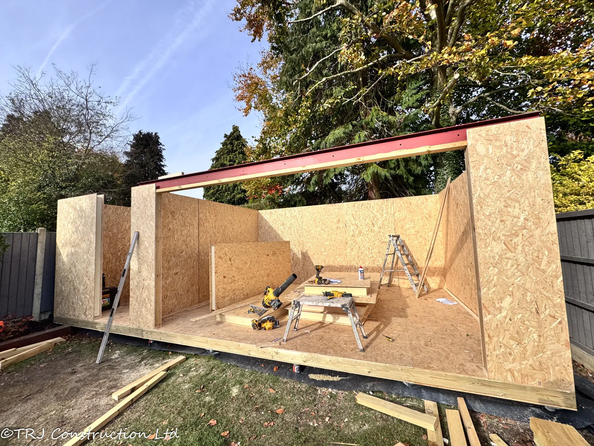 Cedar Garden Studio in Brentwood — project photograph 43