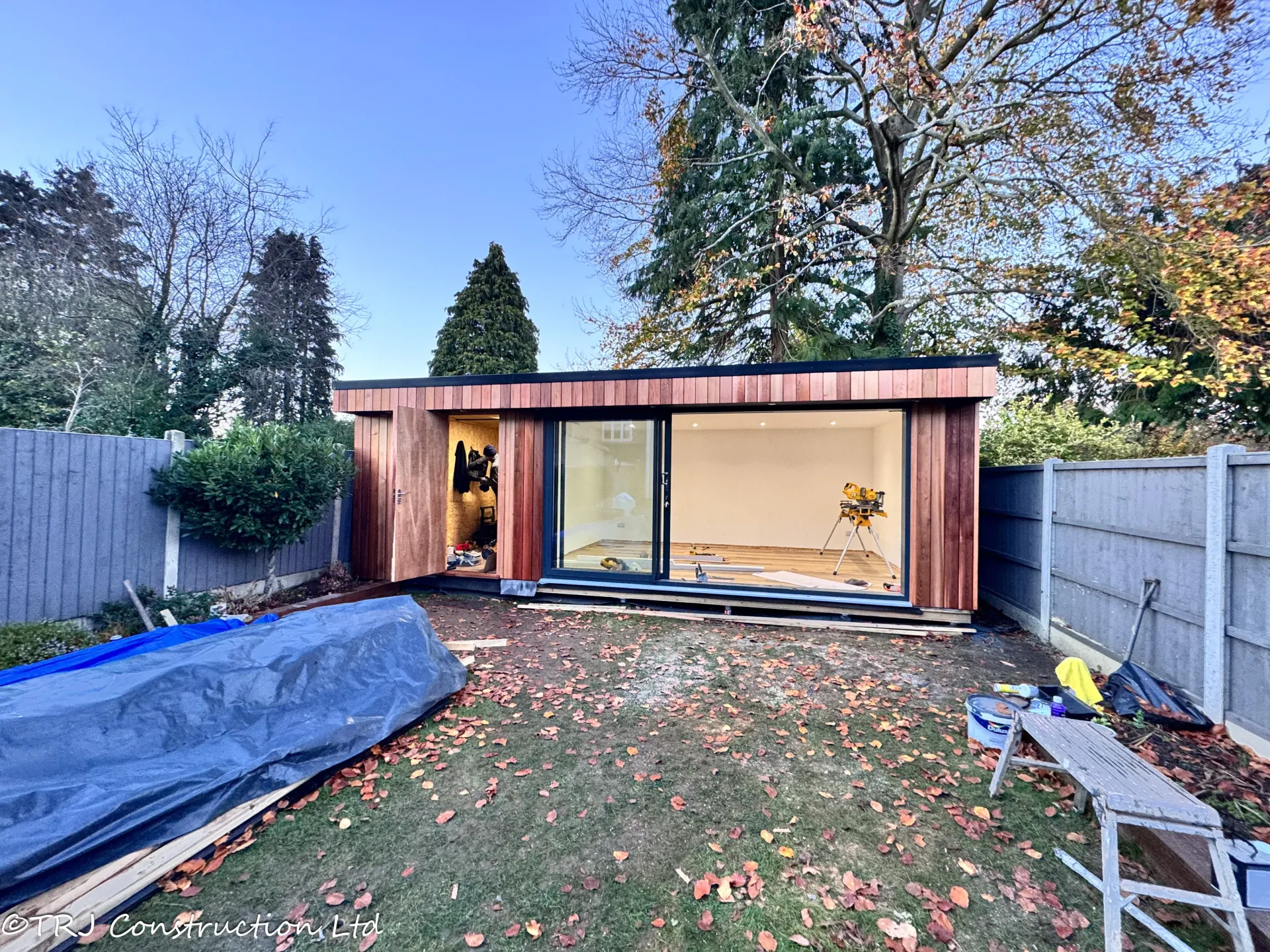 Cedar Garden Studio in Brentwood — project photograph 20