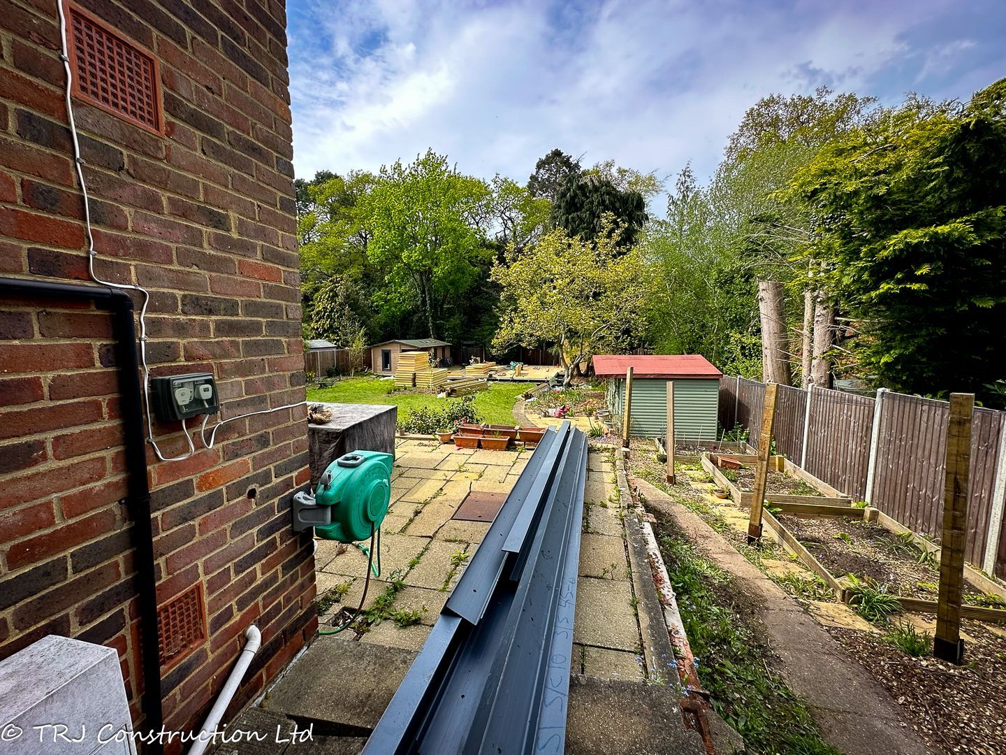 Garden Gym with Sauna & Shower Room — project photograph 72