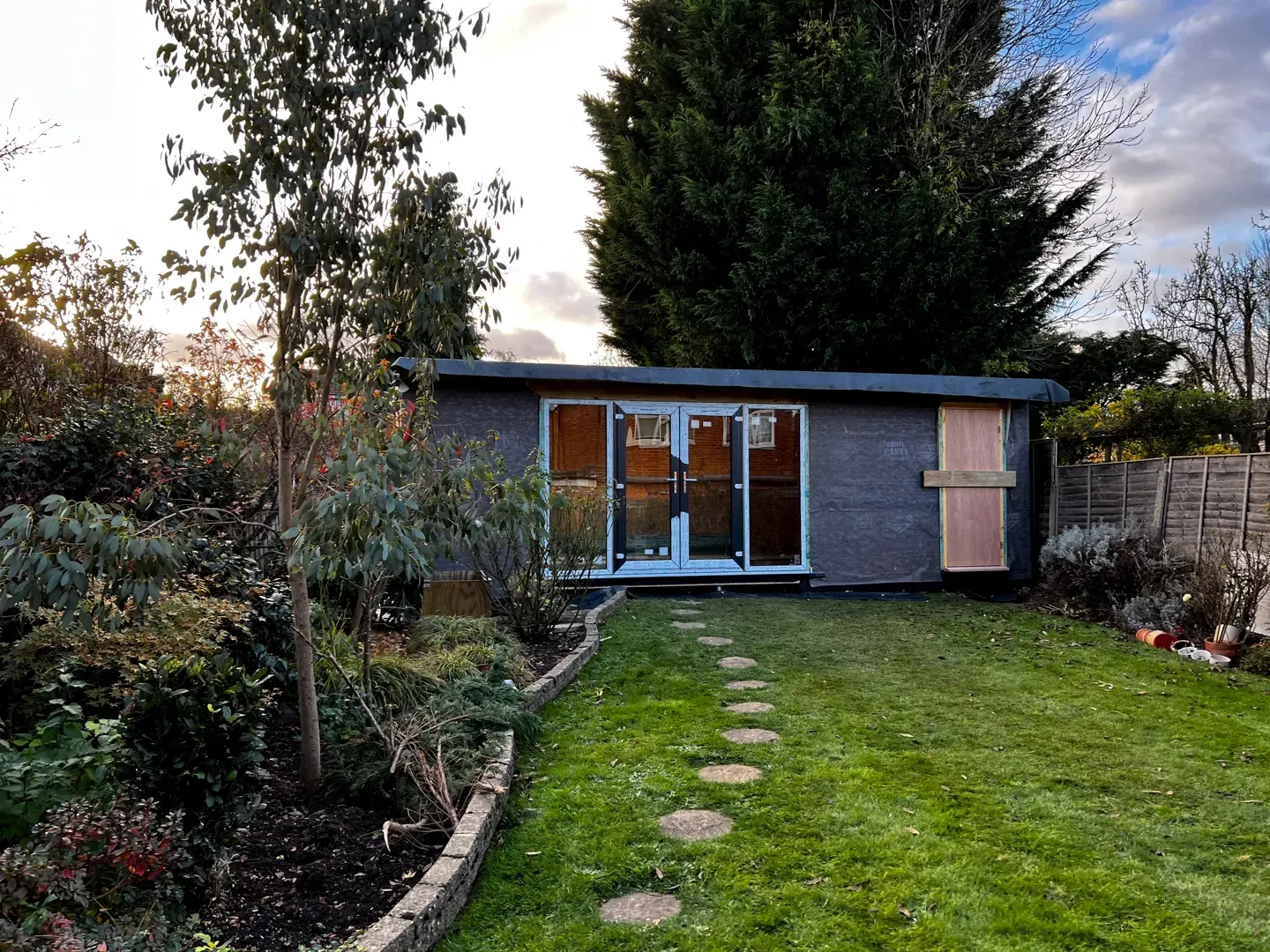 bespoke SIP garden room by TRJ Construction