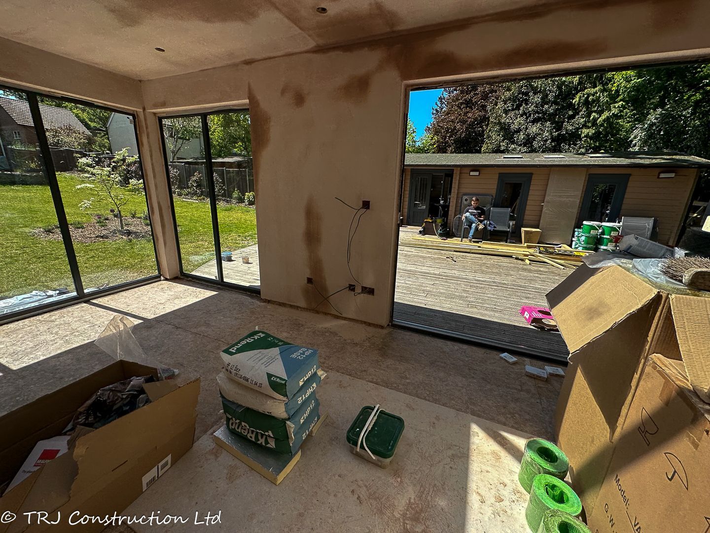 Garden Gym with Sauna & Shower Room — project photograph 35