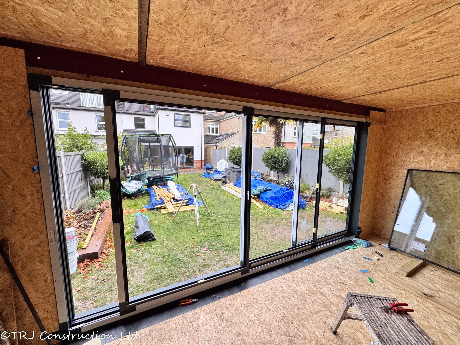 Cedar Garden Studio in Brentwood — project photograph 31