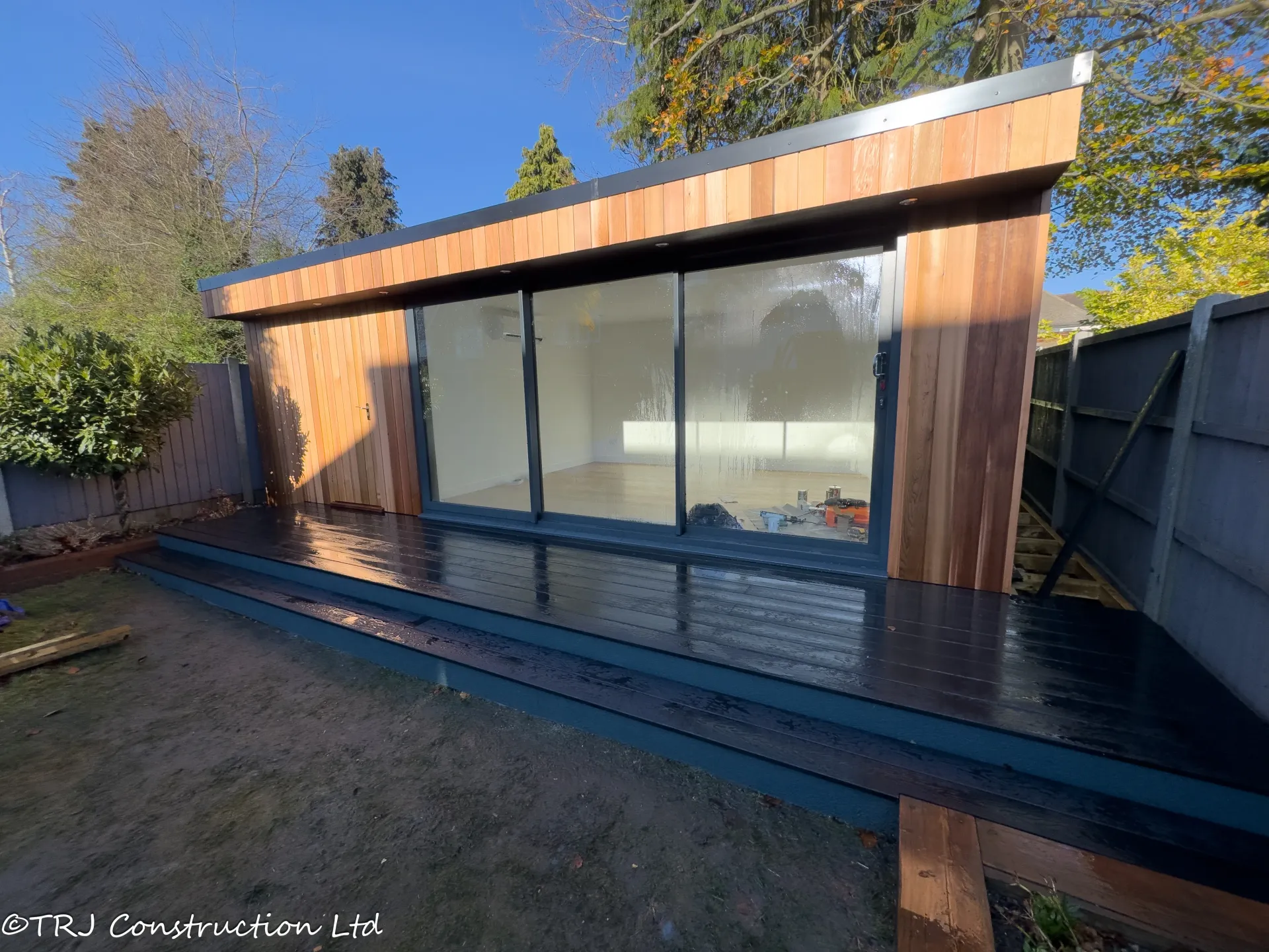 Cedar Garden Studio in Brentwood — project photograph 12