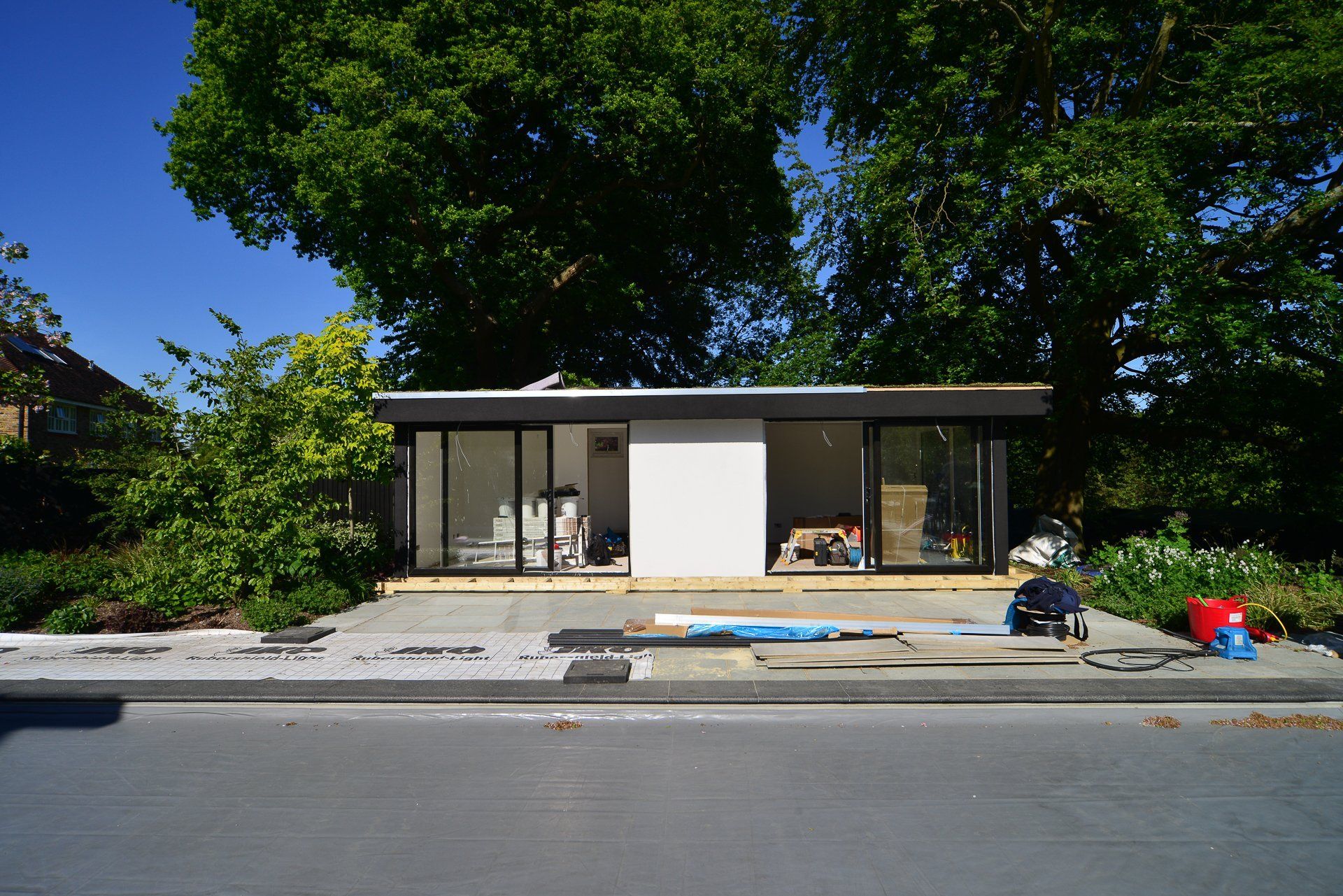 Poolside Garden Gym — project photograph 27