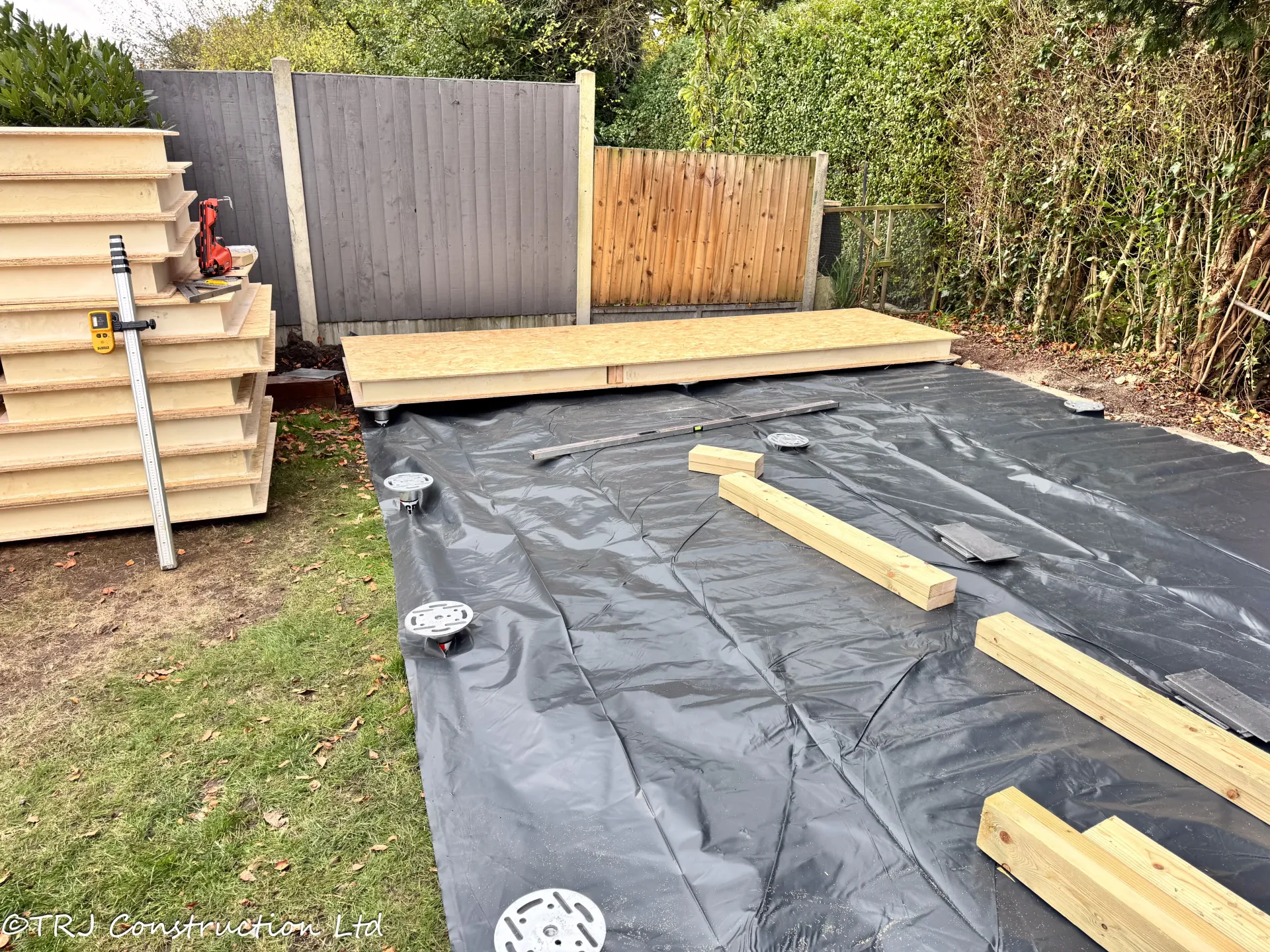 Cedar Garden Studio in Brentwood — project photograph 42