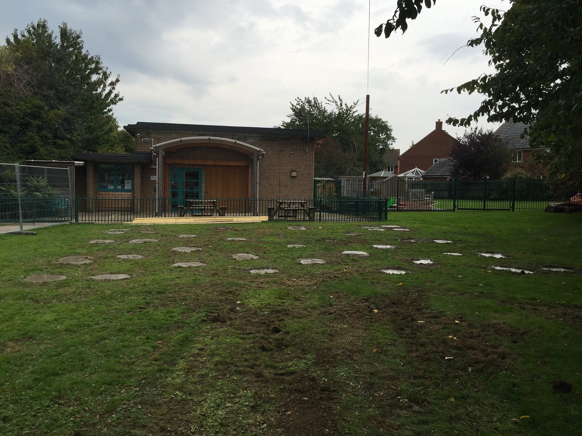 Brockworth School Classroom — project photograph 28