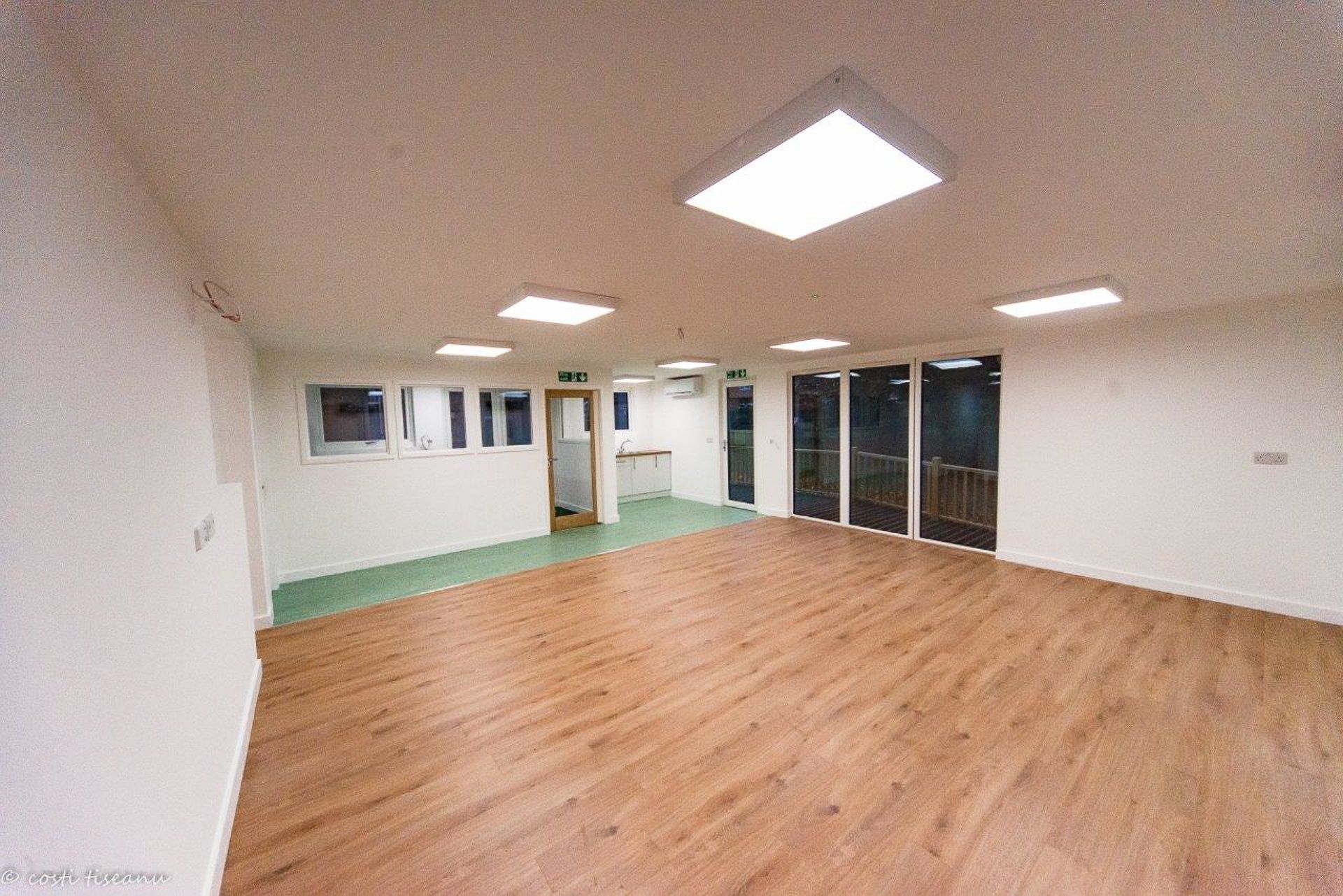 Brockworth School Classroom — project photograph 7