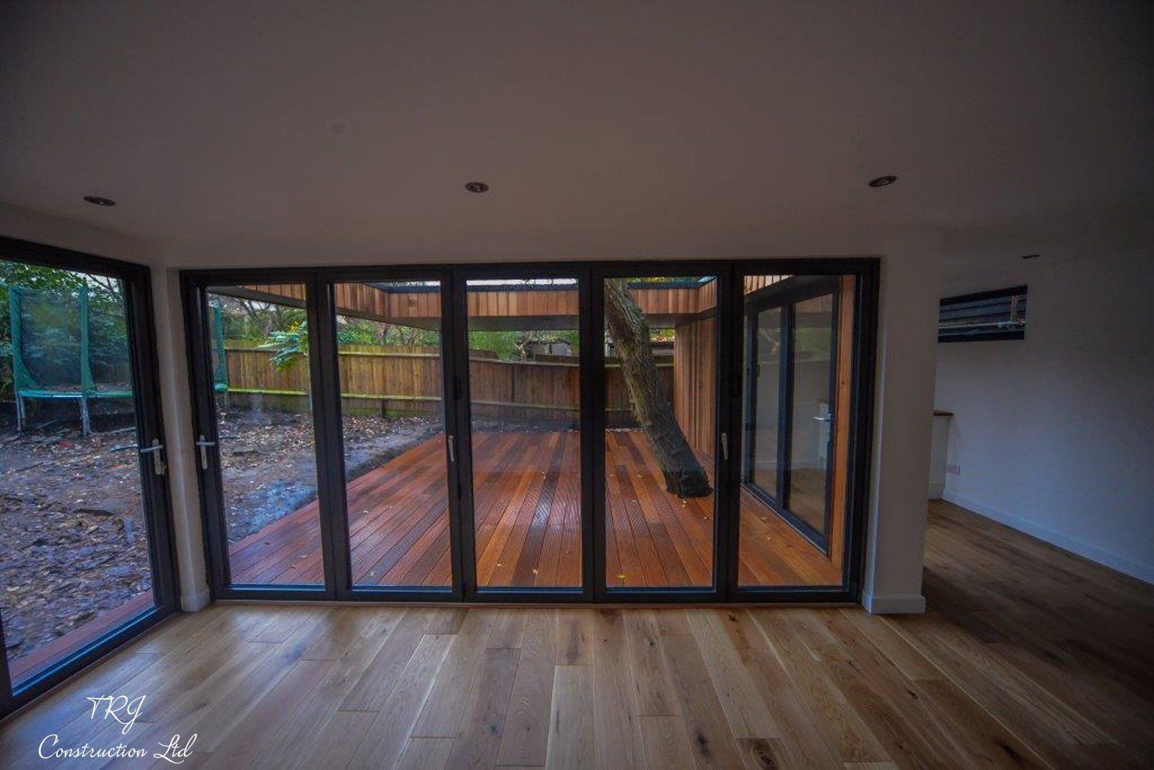 Richmond Park Garden Recreation Room — project photograph 12