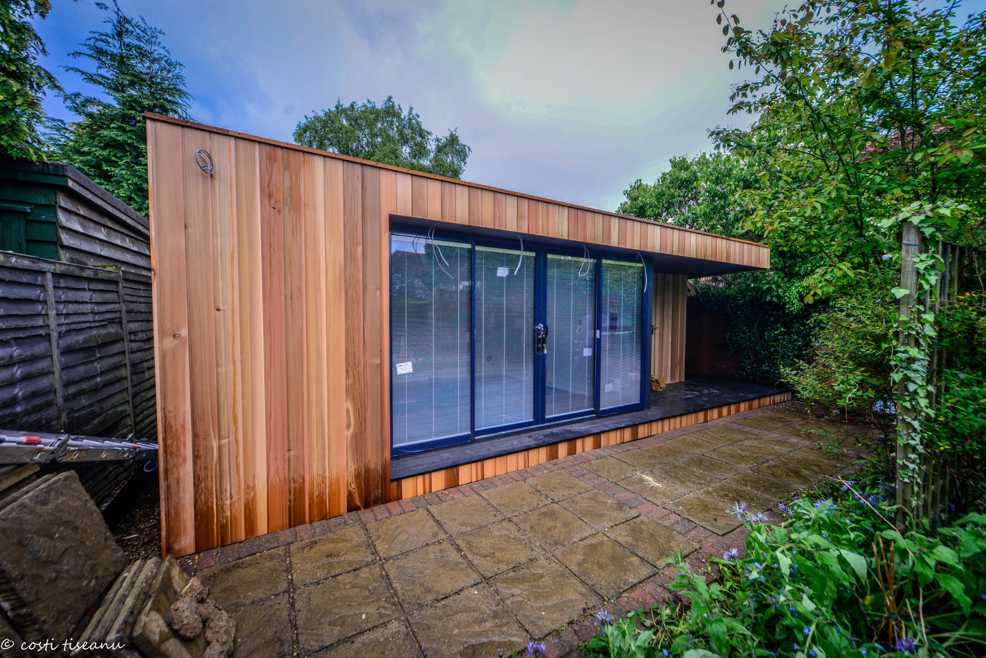 Garden Room with Storage Space