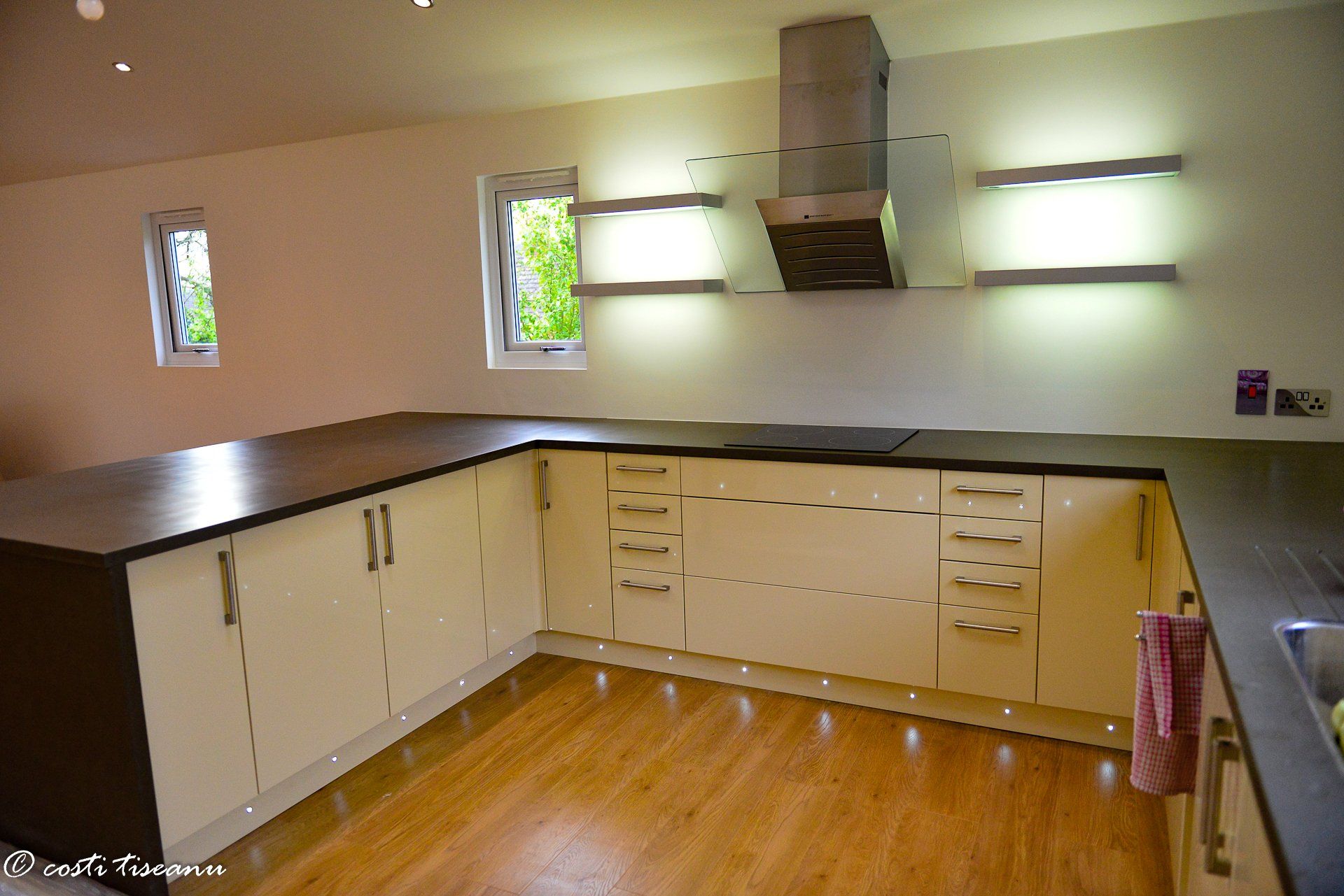 Finished kitchen and breakfast-bar area
