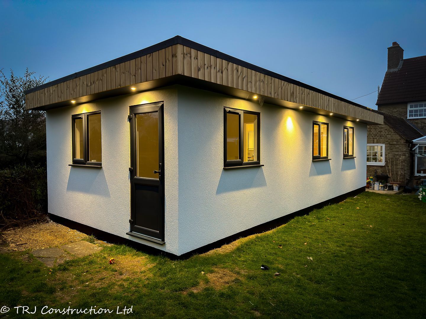 Epping SIP granny annexe by TRJ Construction