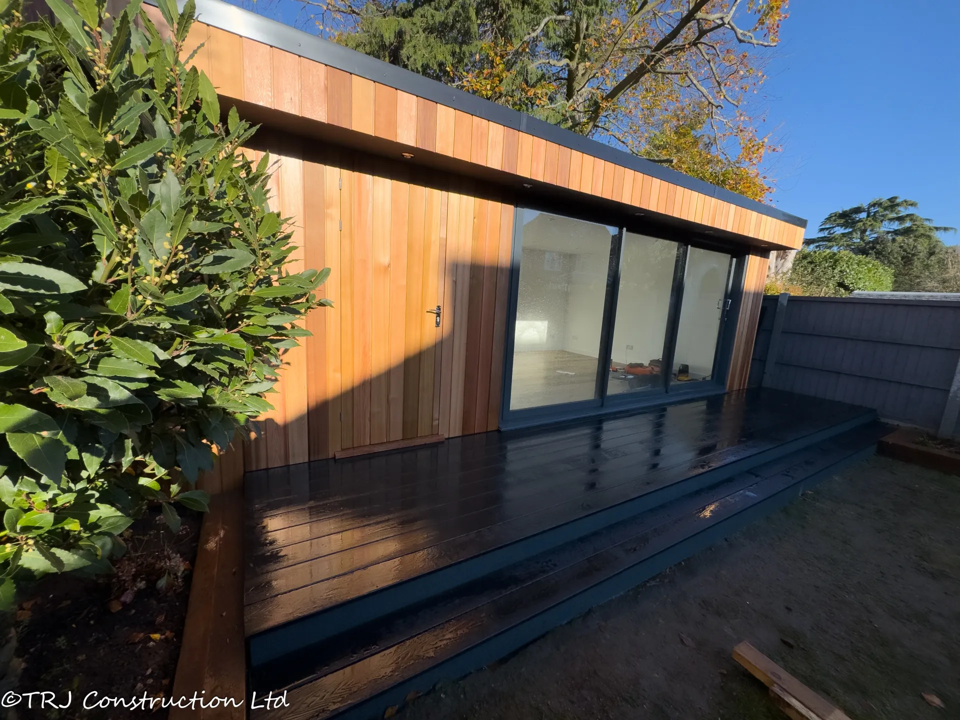 Cedar Garden Studio in Brentwood — project photograph 11