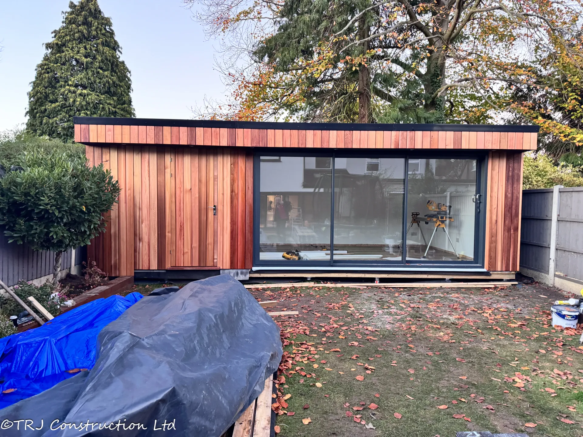 Cedar Garden Studio in Brentwood — project photograph 18