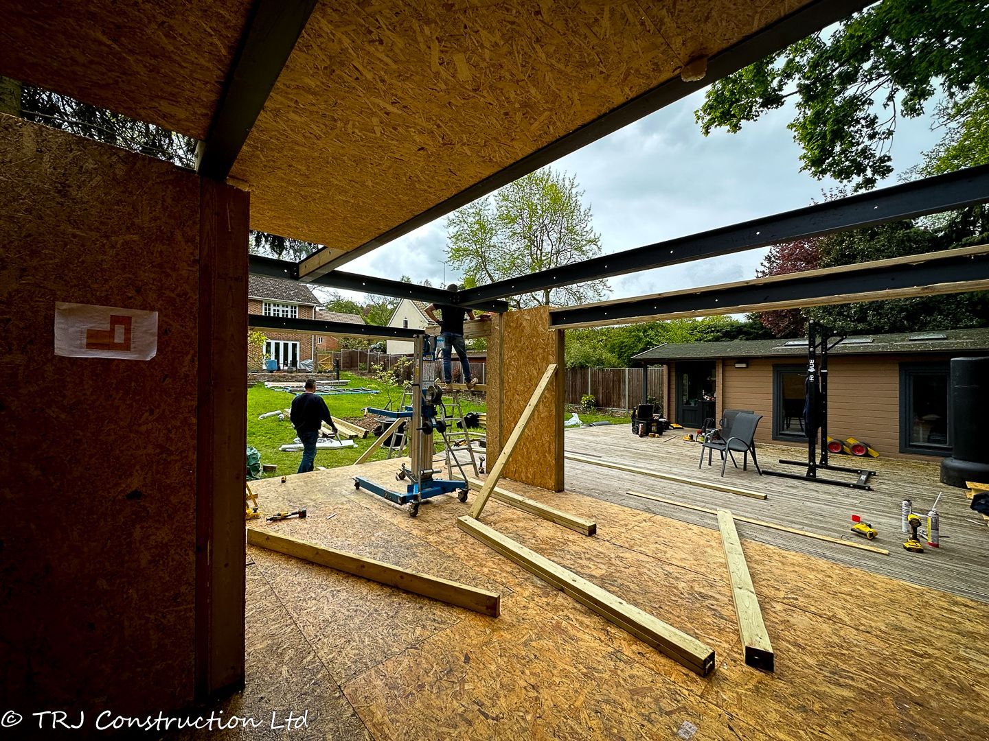 Garden Gym with Sauna & Shower Room — project photograph 58