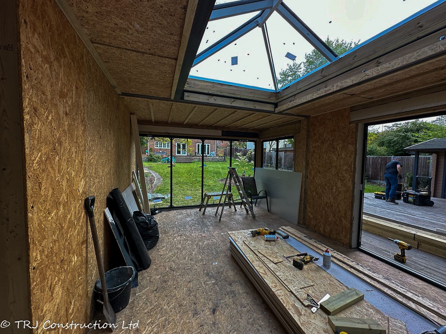 Garden Gym with Sauna & Shower Room — project photograph 40