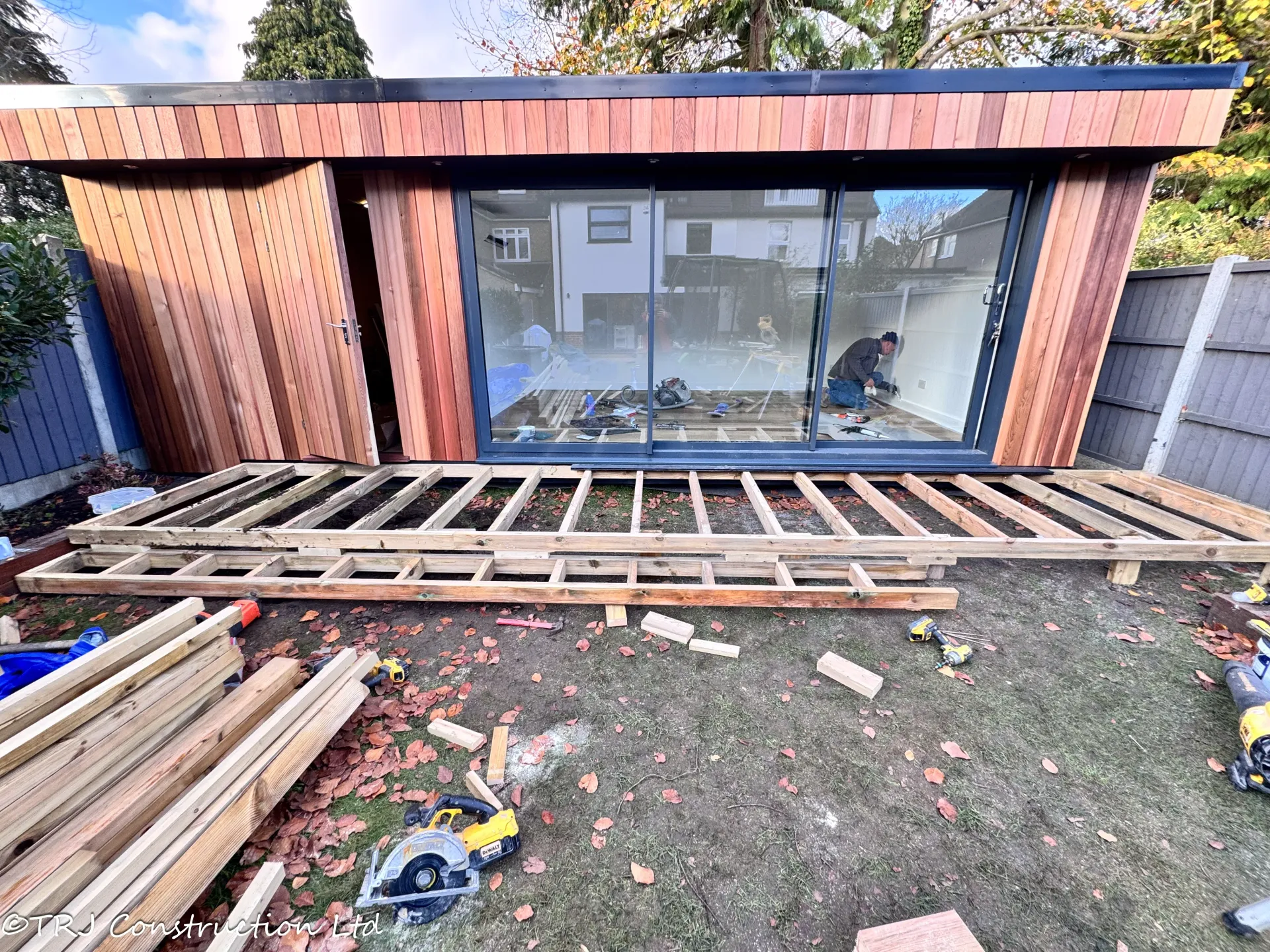 Cedar Garden Studio in Brentwood — project photograph 17