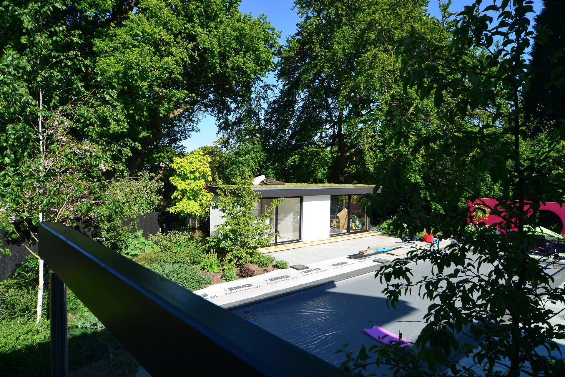 Poolside Garden Gym — project photograph 19