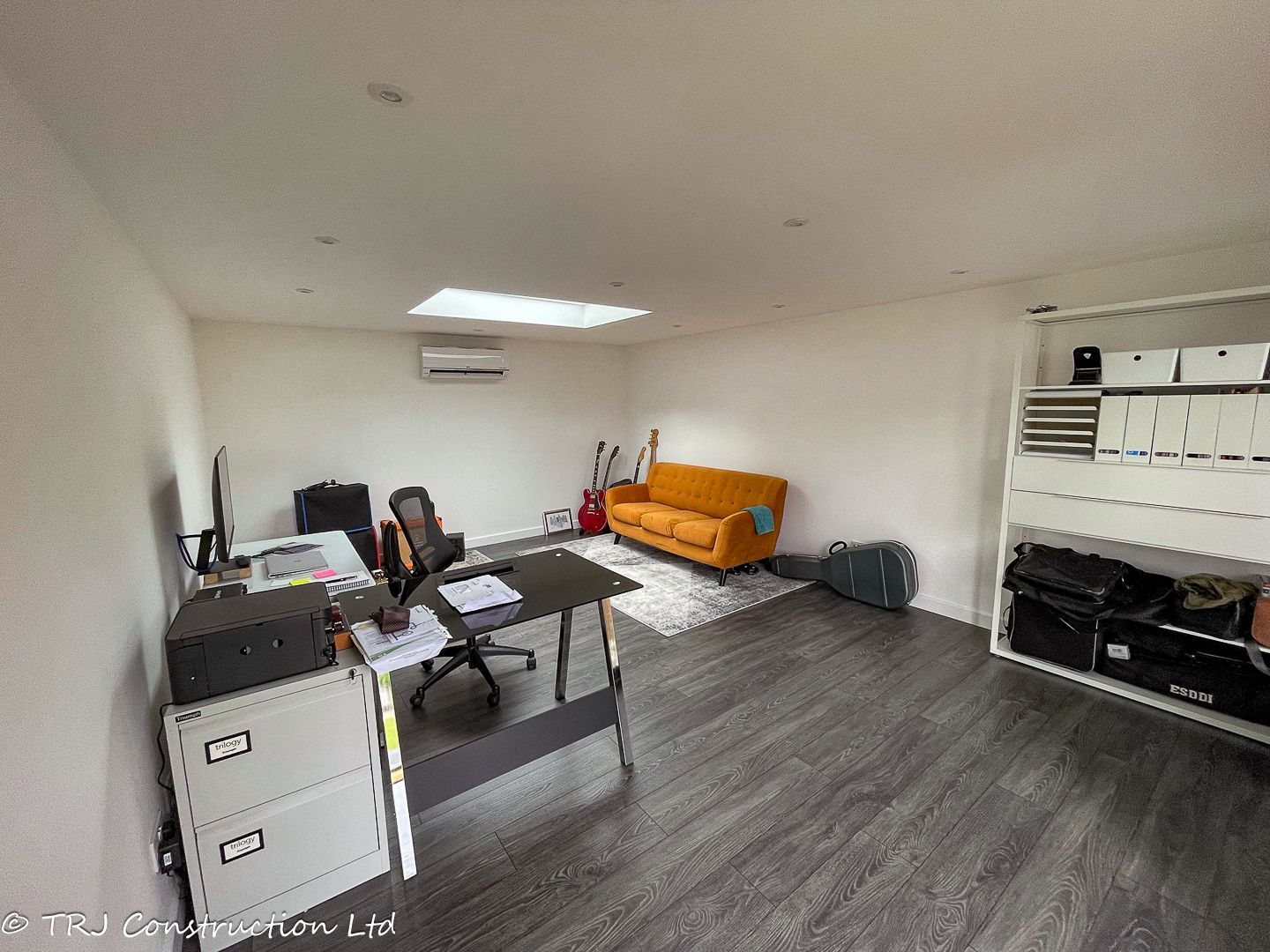 Air conditioning installed in a TRJ garden room or annexe
