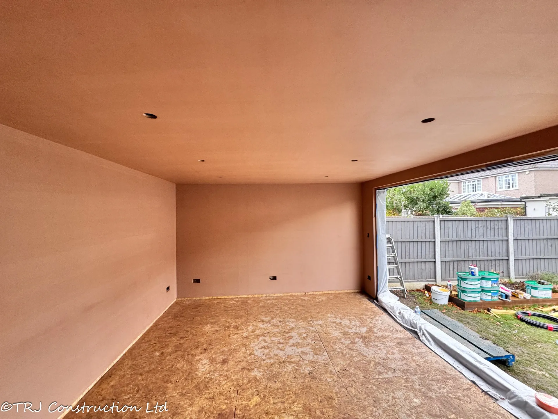 Cedar Garden Studio in Brentwood — project photograph 25