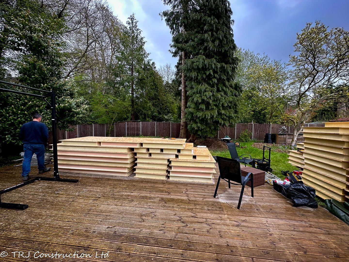 Garden Gym with Sauna & Shower Room — project photograph 84
