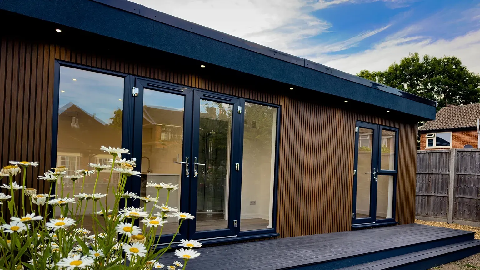 granny annexe in Cheshunt