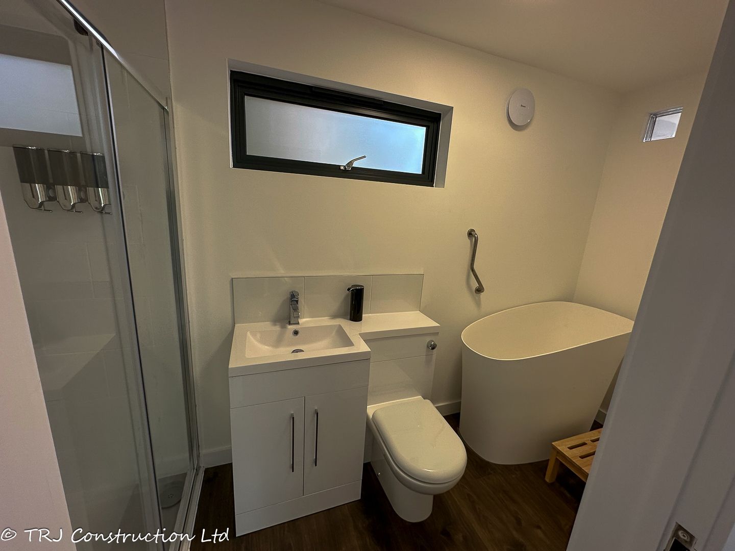 Garden Gym with Sauna & Shower Room — project photograph 6