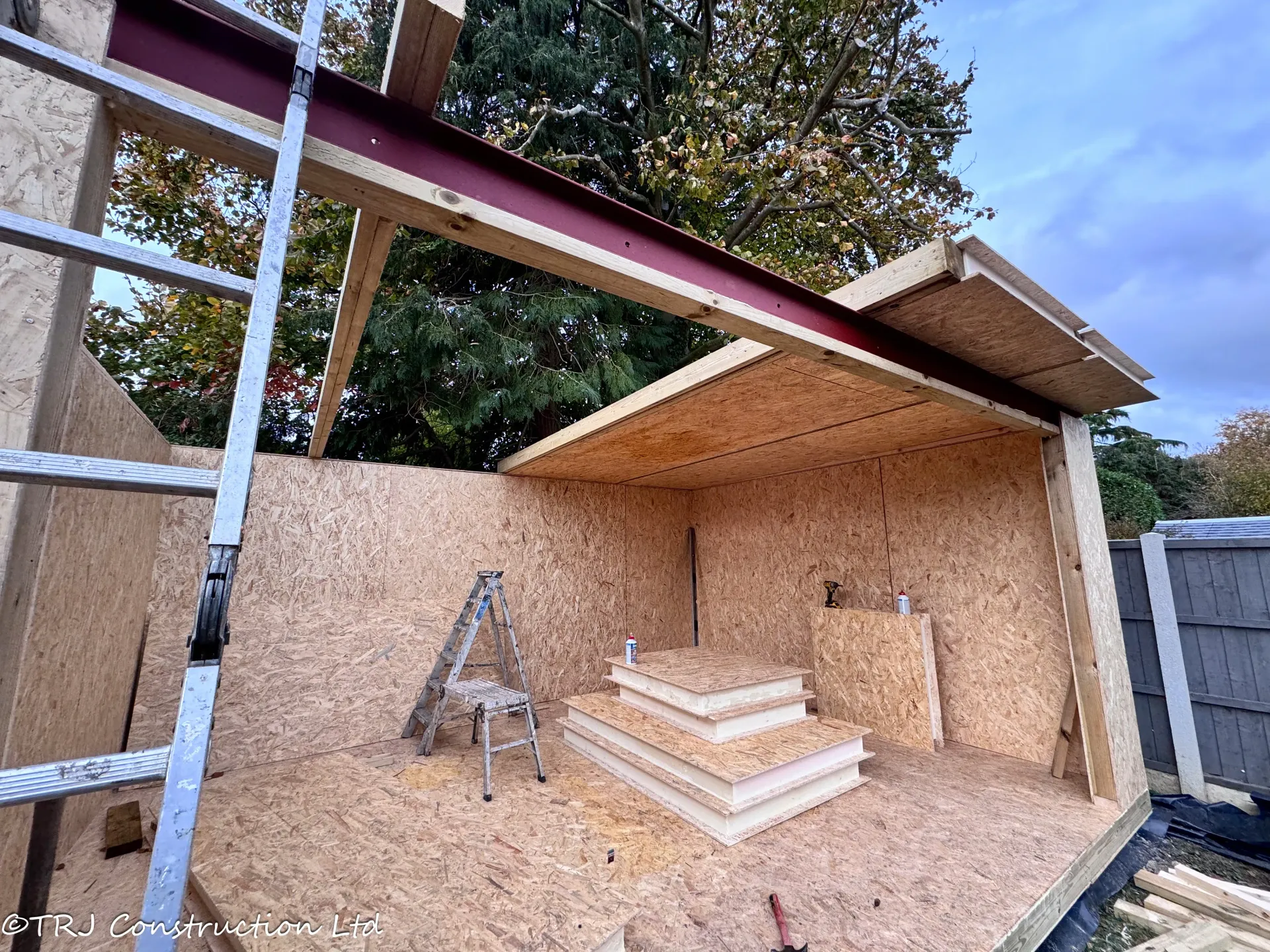 Cedar Garden Studio in Brentwood — project photograph 38