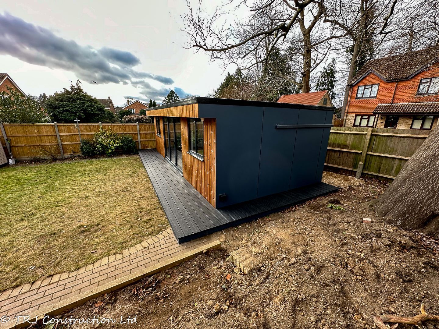 Garden Recreation Room in Watford — project photograph 13